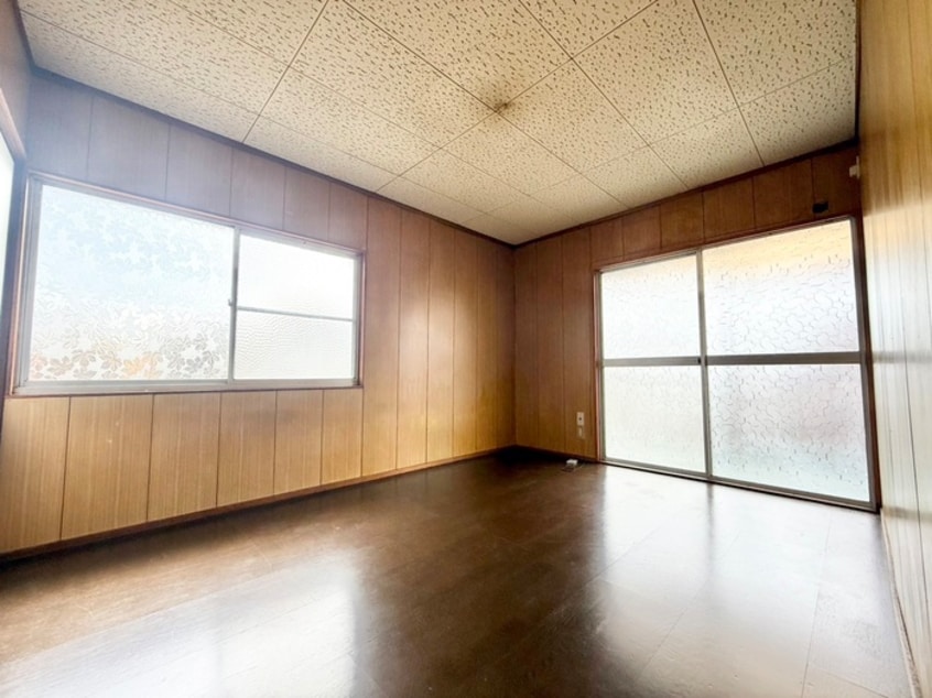 居室 小倉町西山11-113貸家