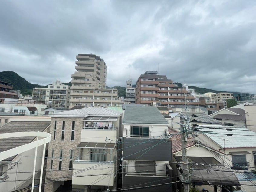 室内からの展望 永光ビルディング熊内橋