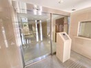 エントランス部分 リヴェール綾堀川