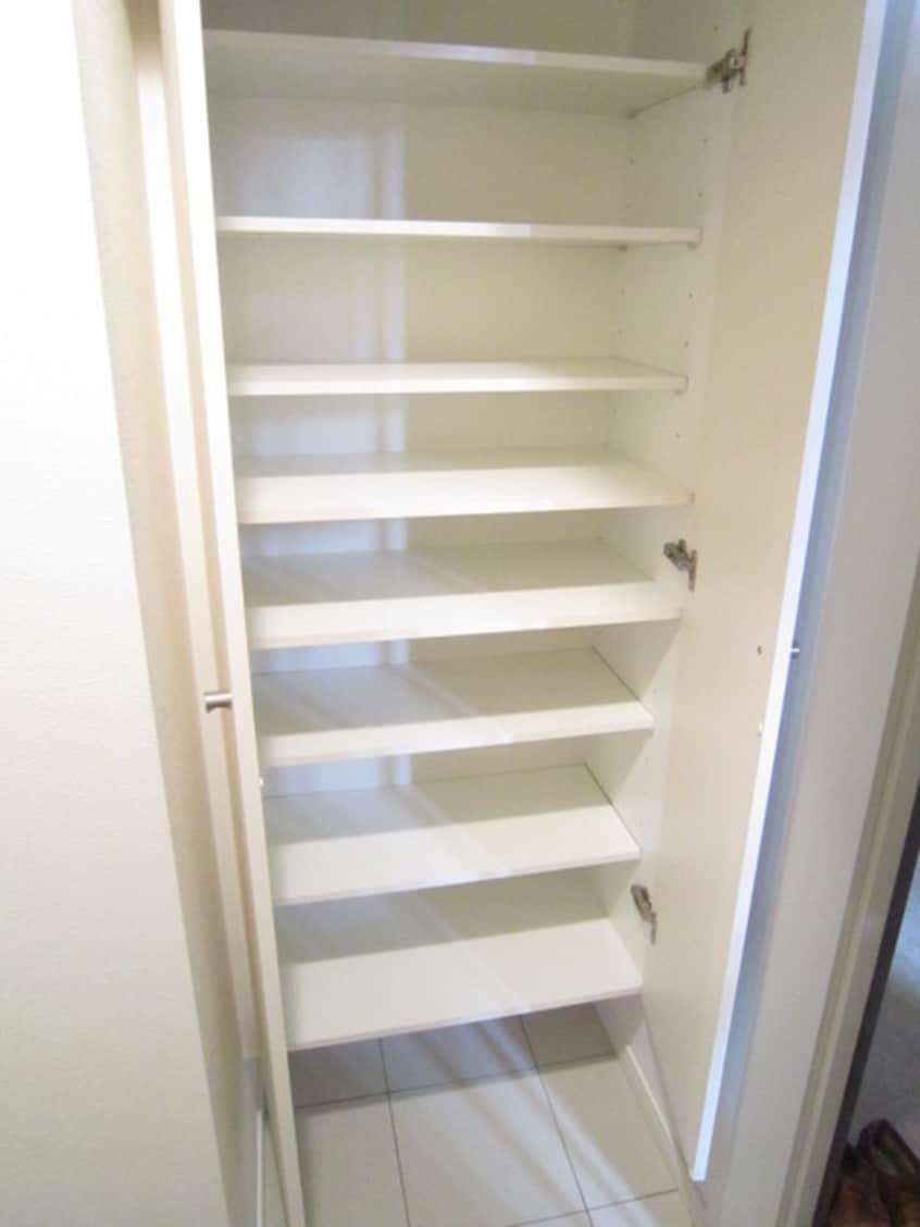 靴箱 リヴェール綾堀川