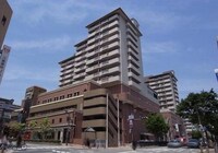 ラポルテ東館北棟(704)