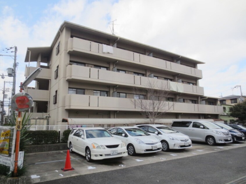 駐車場 サンロイヤル