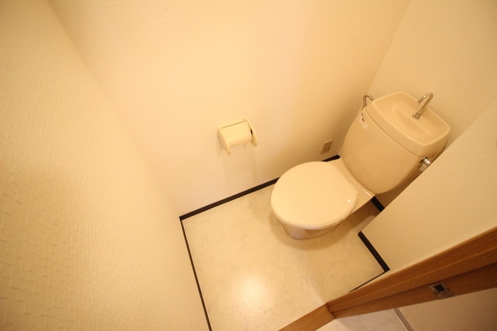 トイレ ベルテＡＫＩ