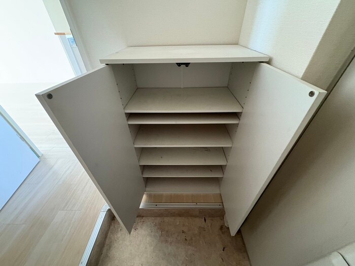 靴箱 アロハ名谷