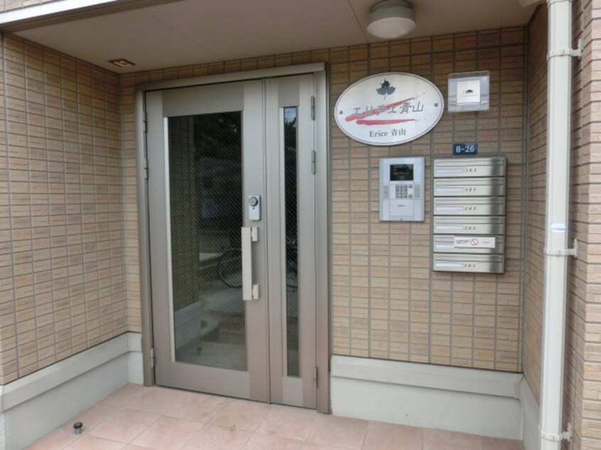 エントランス部分 エリチェ青山