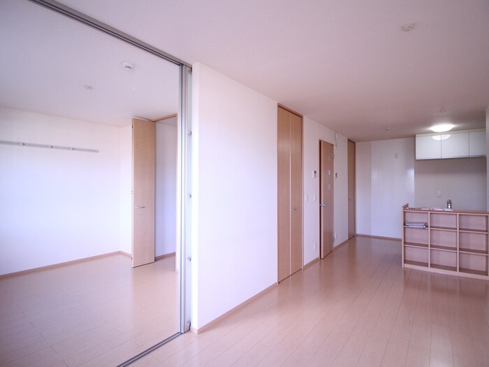 居室 エリチェ青山