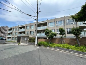 Ｙｓ　Ｃｏｕｒｔ千里山