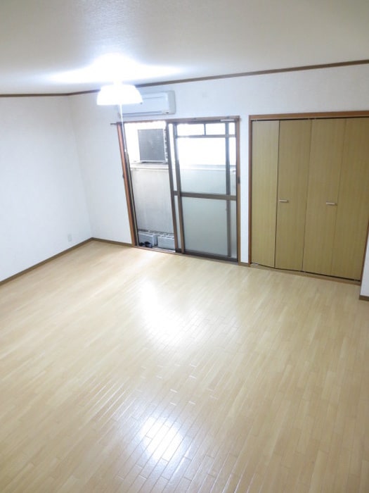 内観写真 ピリカ大阪城公園