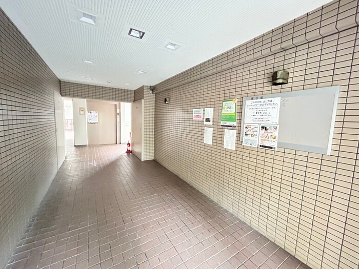 エントランス部分 フロ－ライト緑地公園