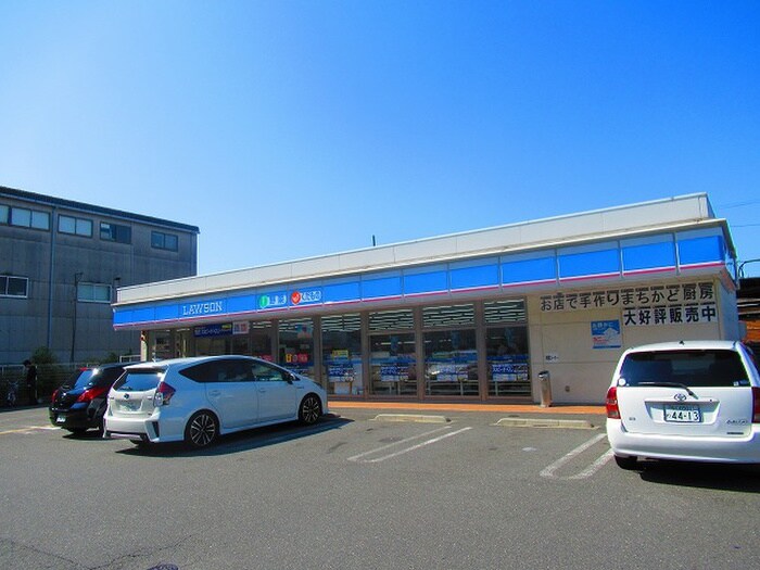 ローソン西加賀屋４丁目店(コンビニ)まで700m リヴァー住之江Ａ棟