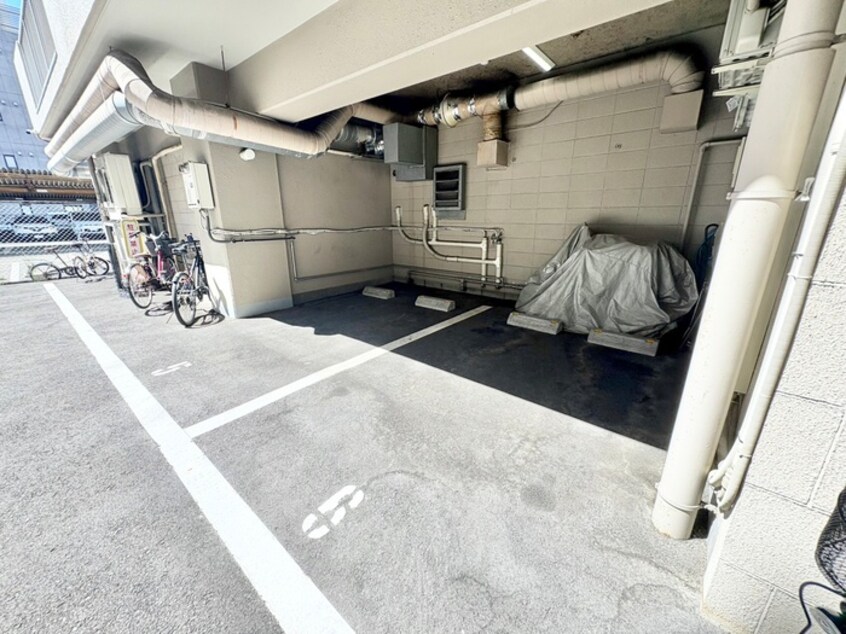 駐車場 アルカディアイン