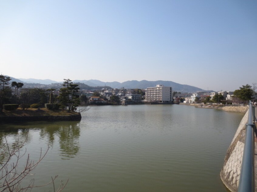 弁天池(公園)まで710m ROYAL MAISON 鹿塩 １番館