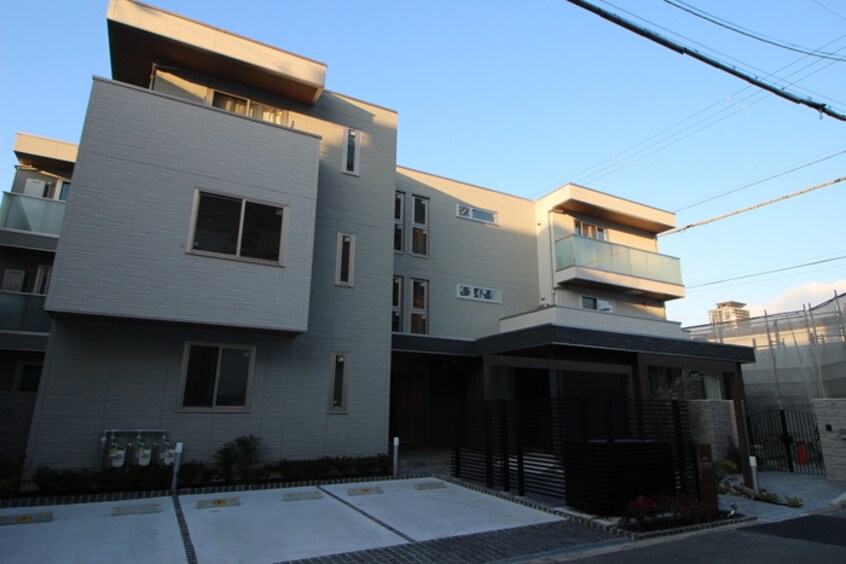 外観写真 グラサ真田山