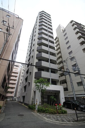 ｸﾘｽﾀﾙｸﾞﾗﾝﾂ新大阪（1302）