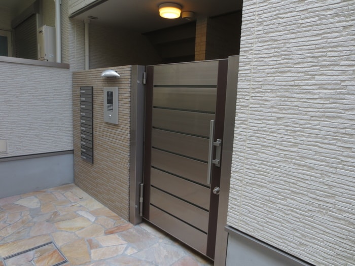 エントランス部分 フジパレス豊新Ⅲ番館