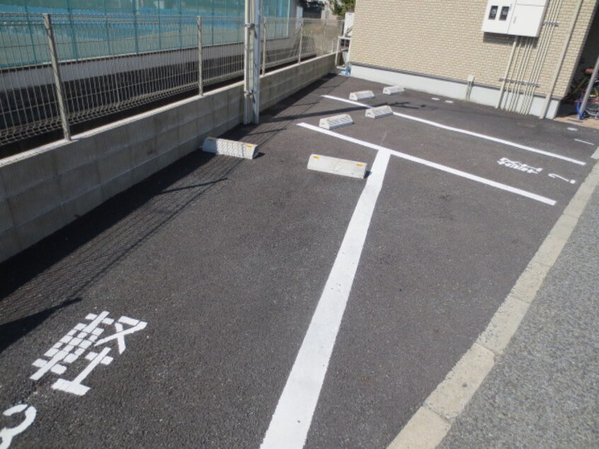 駐車場 エクラス松陰