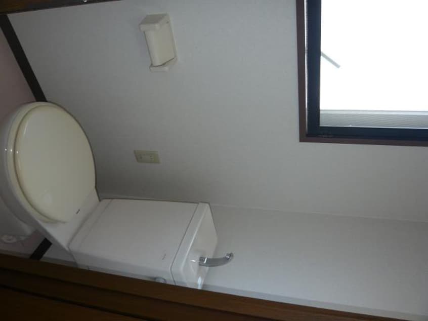 トイレ ゴ－ルドツリ－