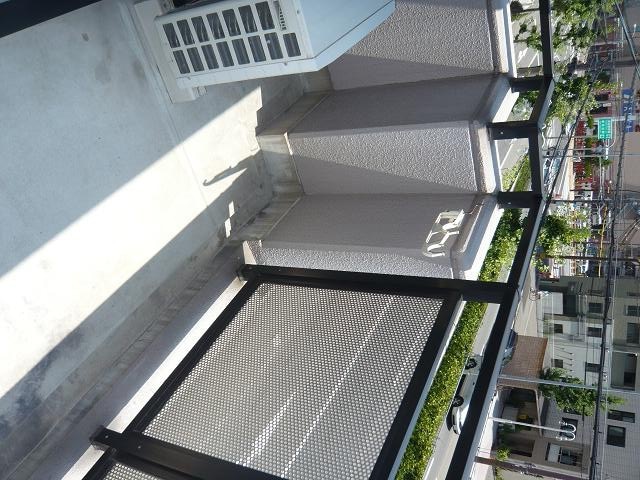 ベランダ・バルコニー ゴ－ルドツリ－