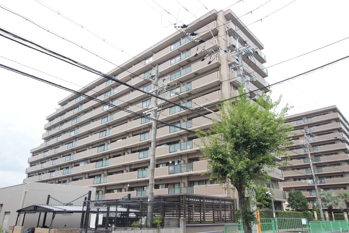 外観写真 ﾊﾟｰﾑｽﾞｺｰﾄ茨木ﾊﾟｰｸ･ﾎｰﾑｽﾞB(505)