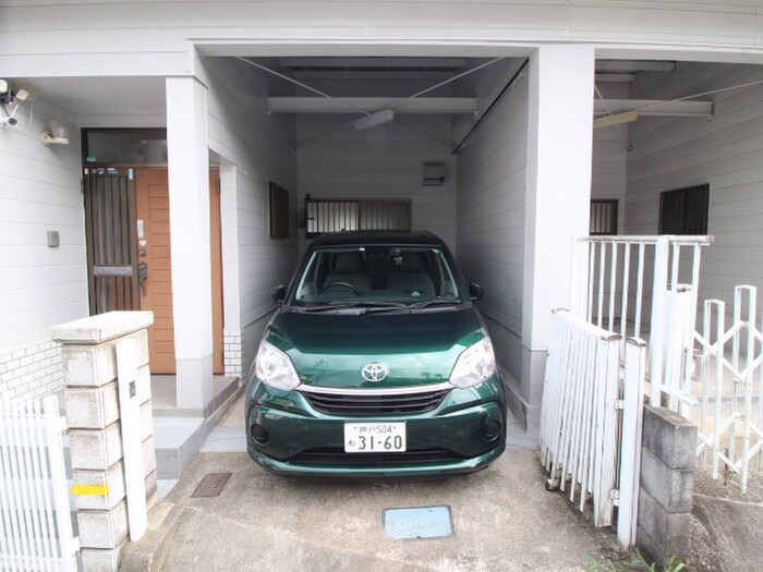 駐車場 東畦野山手テラスハウス