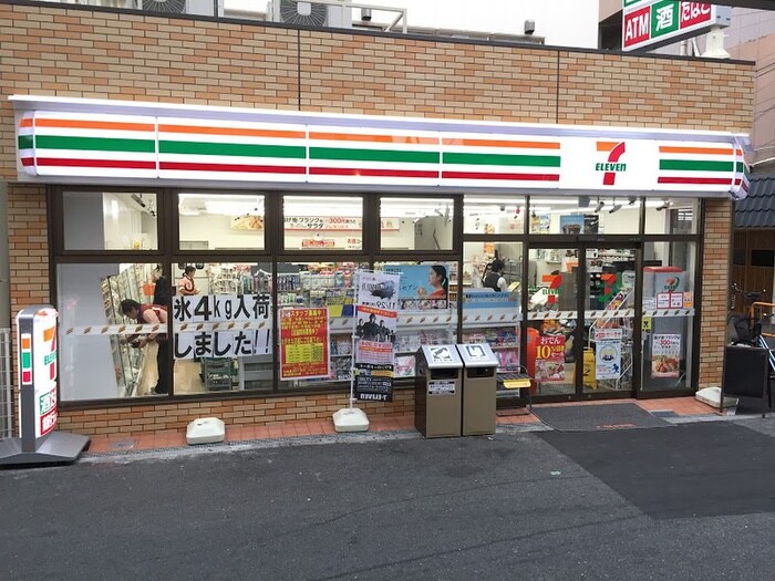 セブンイレブン(コンビニ)まで100m イノセント堂山