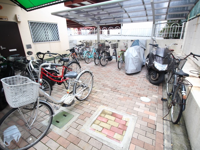 駐輪場 ｸﾞﾘｰﾝｳﾞｨﾗ ﾀﾅｶ