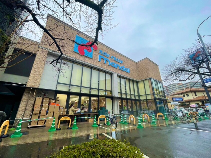 万代　花園店(スーパー)まで800m F asecia AMUZ Ⅱ