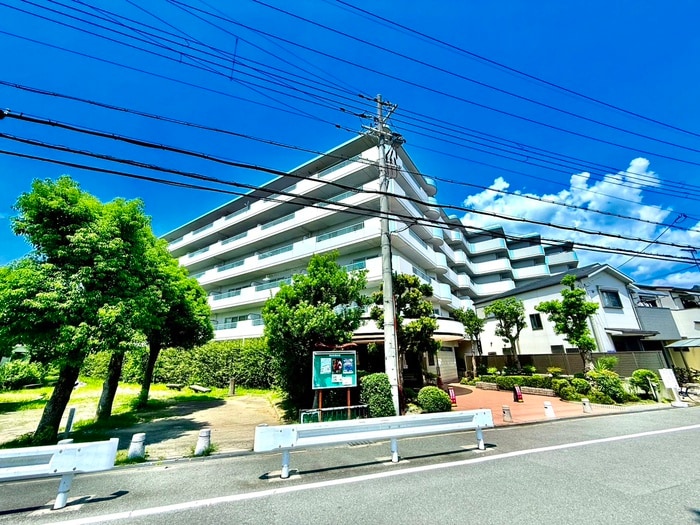 外観写真 グランパティオ枚方（626）