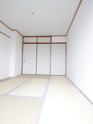 居室 ニードハイツ杉原