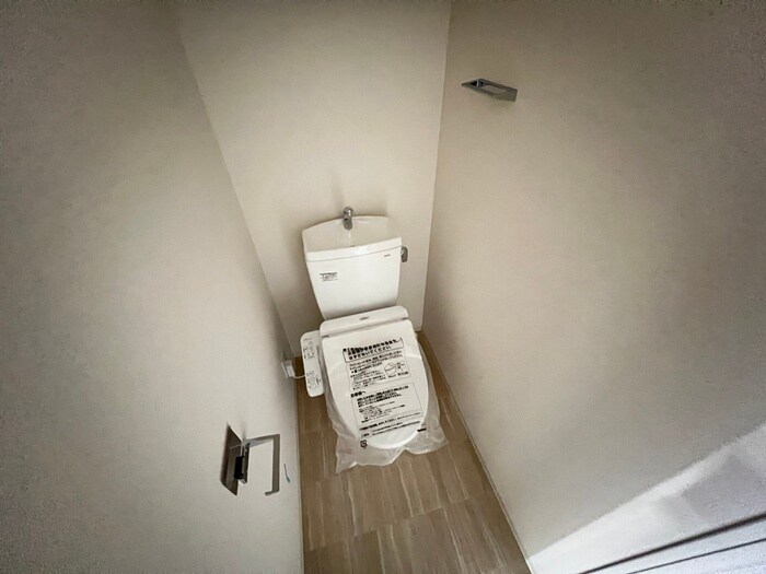 トイレ プレサンスブルーム新神戸(917)