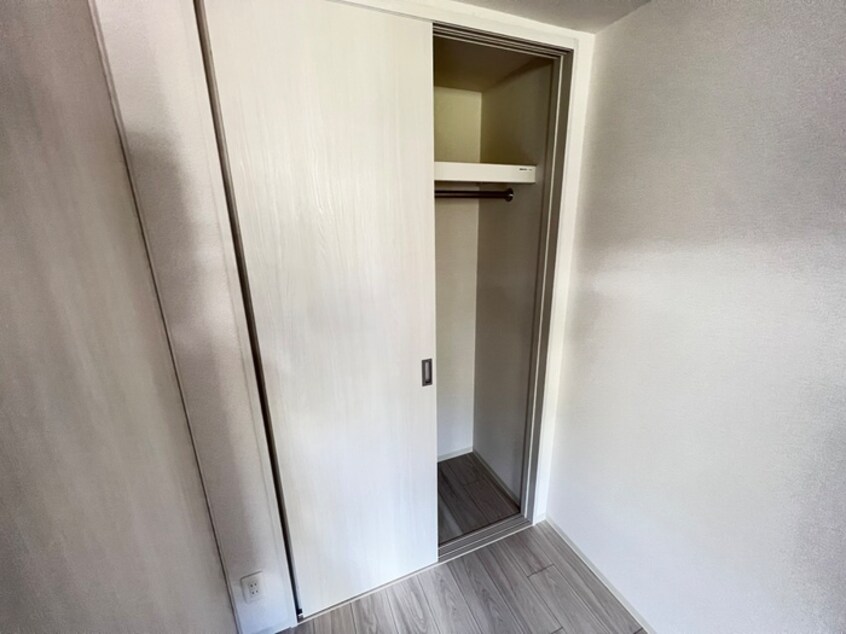 収納 プレサンスブルーム新神戸(917)