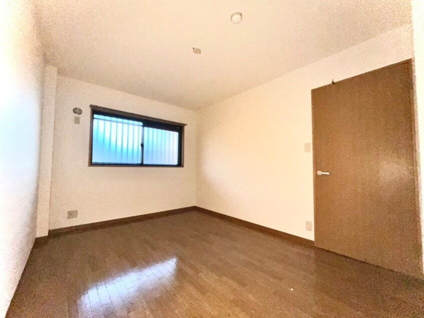 居室 南マンション