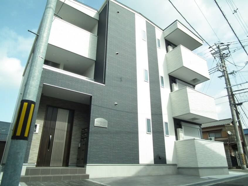 エントランス部分 ソルヴィヴェール五十鈴