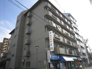 ビラローザ山坂