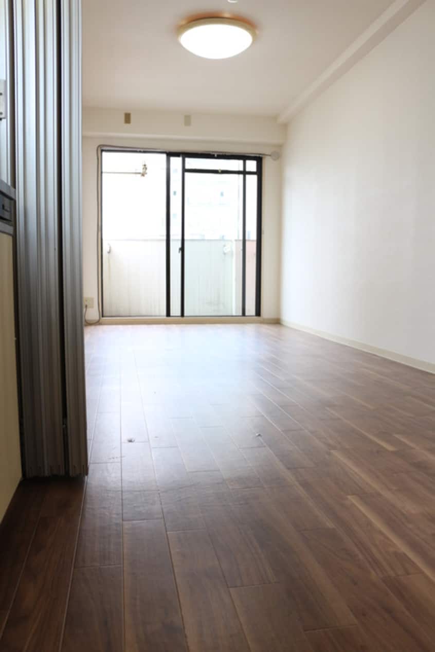 居室 ルミエ－ル天満