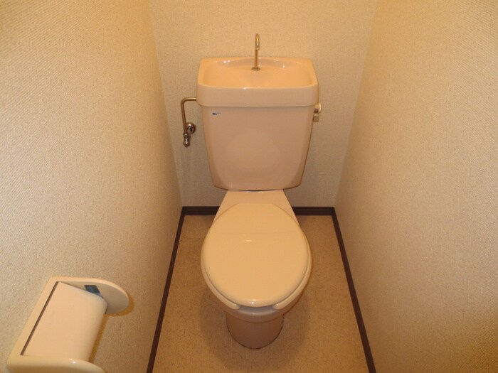 トイレ メゾンリュート