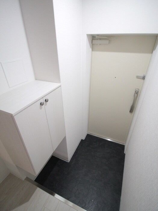 玄関 LIVIAZ　KITAOSAKA　BREZZA