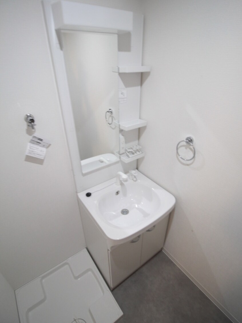 洗面 LIVIAZ　KITAOSAKA　BREZZA