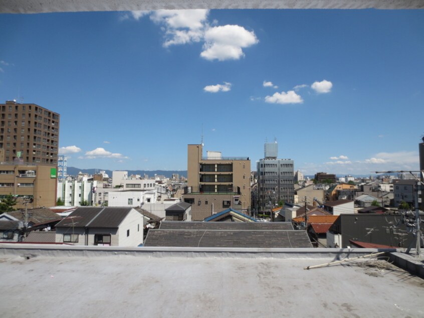 室内からの展望 ジョイテル西田辺Ⅰ