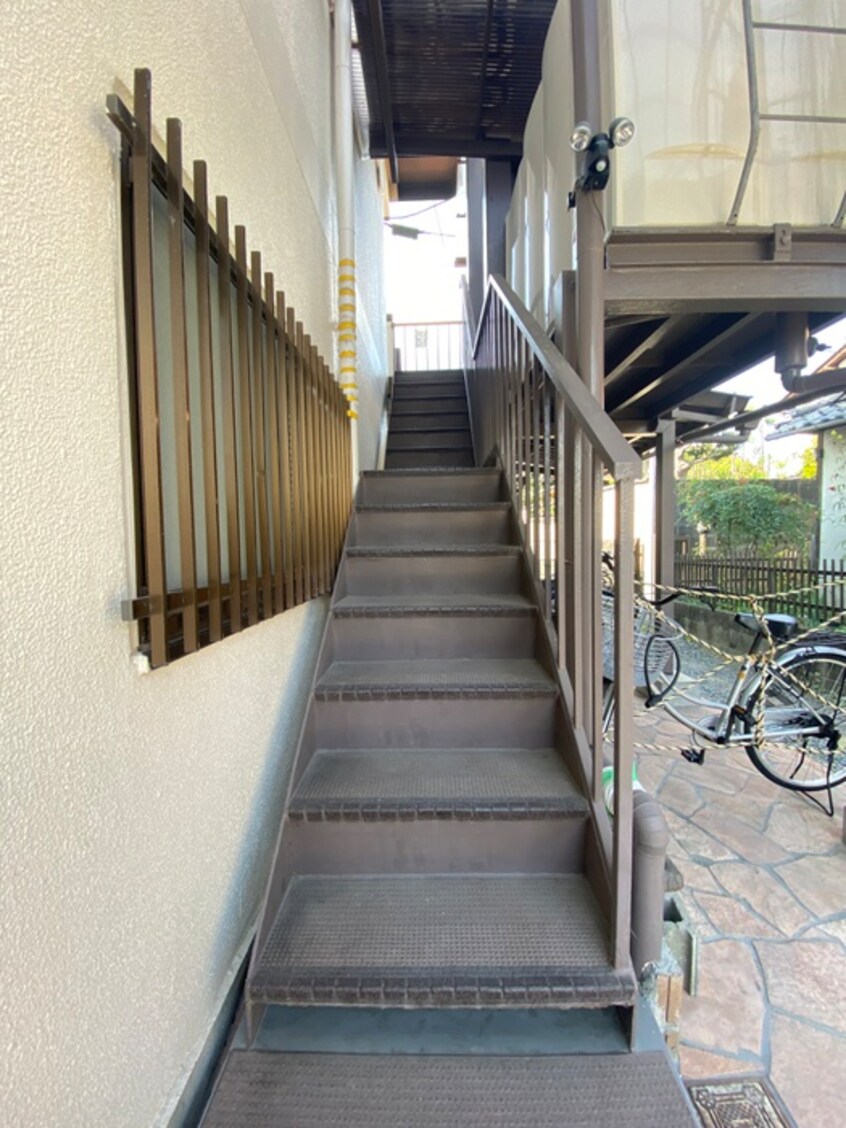 エントランス部分 コ－ポ石田