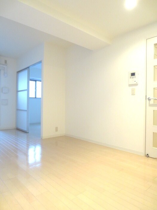 居室 Ｍ．ｈｉｌｌｓ西本町