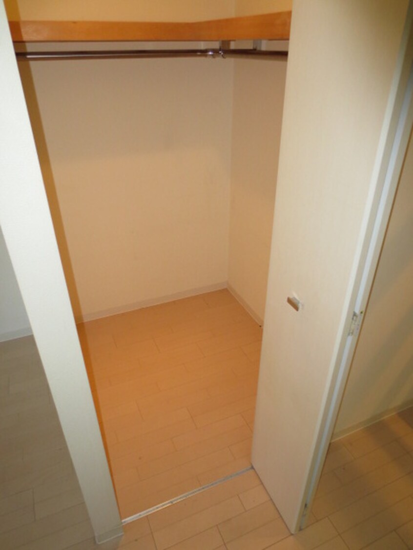 収納 Ｍ．ｈｉｌｌｓ西本町