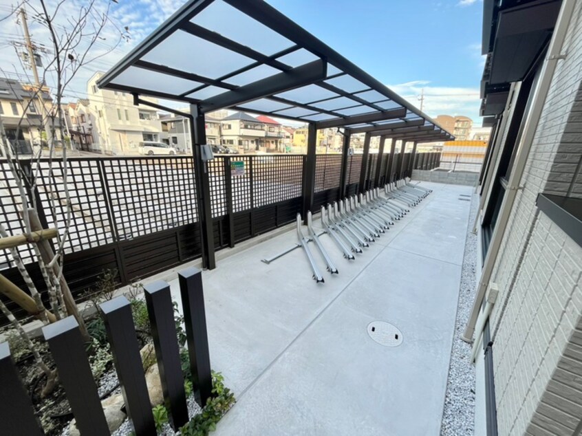 駐輪場 トリシア武庫川