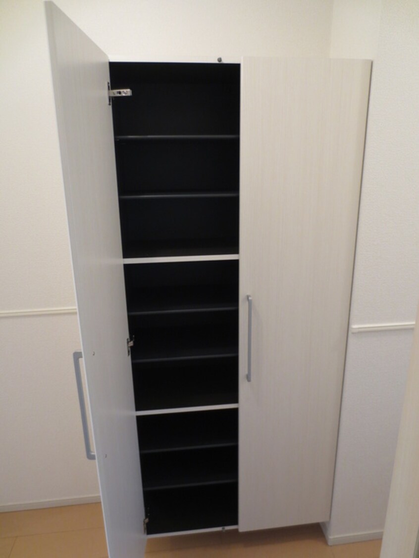 靴箱 花のワルツ嵯峨