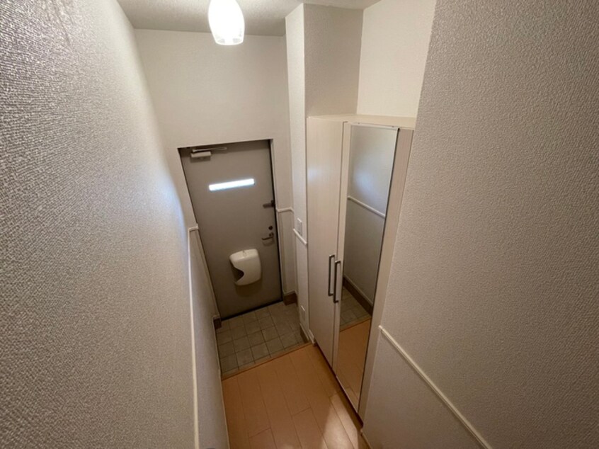 玄関 花のワルツ嵯峨