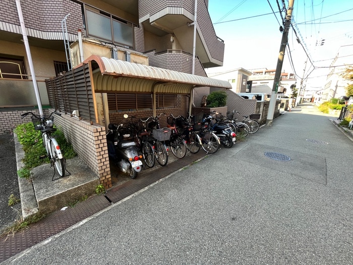 エントランス部分 メゾン旭日Ⅱ