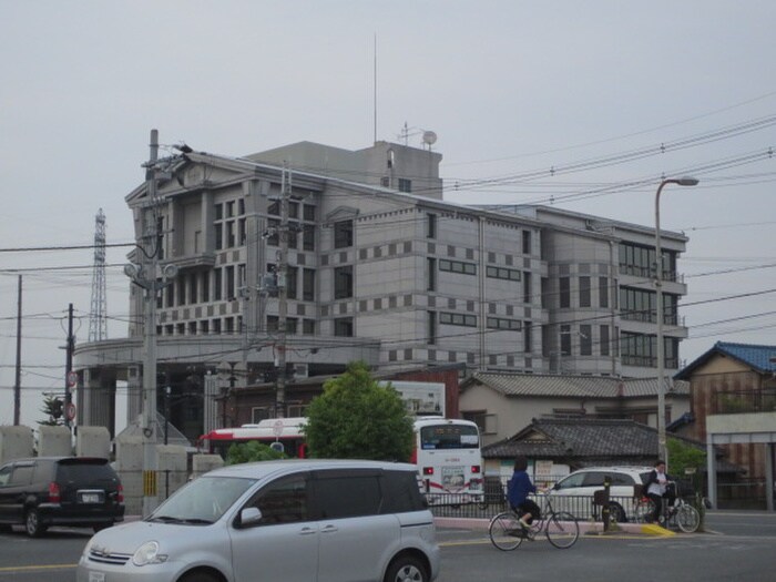 図書館(図書館)まで600m プレヂデントマンションⅢ