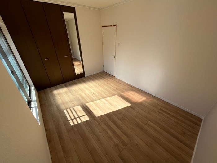 居室 美園町４丁目戸建