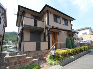 ラ　プロヴァンスA棟