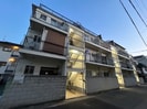 ロイヤルハイツの外観